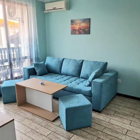 трявна бийч Apartament *