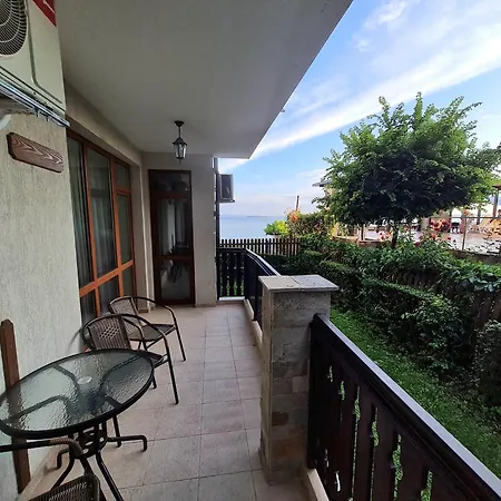 трявна бийч *